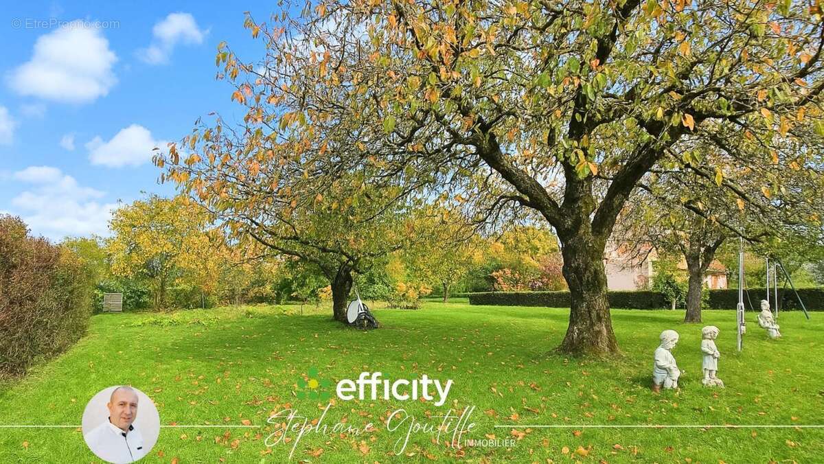 Maison à PONTCHARRA-SUR-TURDINE
