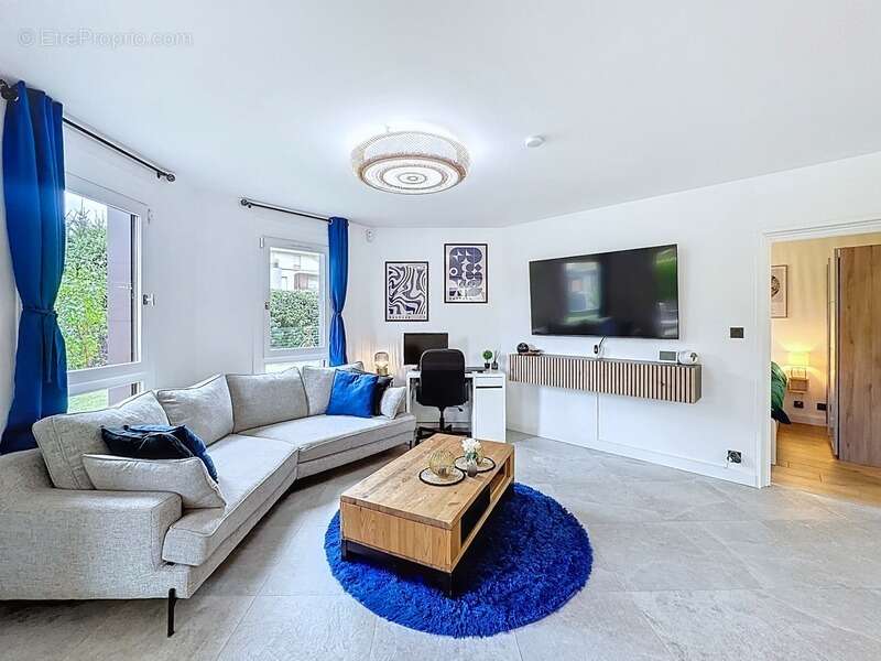 Appartement à VETRAZ-MONTHOUX