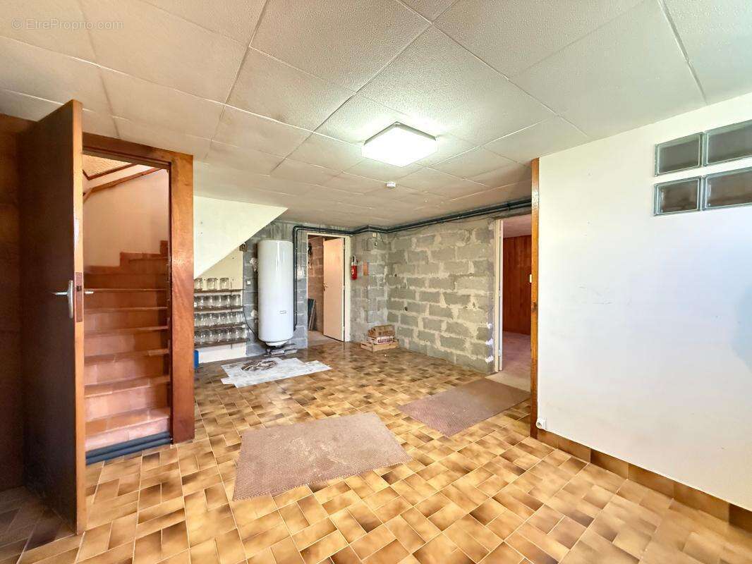 Maison à VAUX-SUR-MER