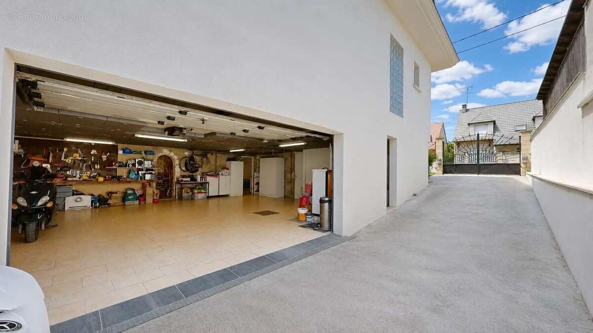 Maison 255 m² à Courtry  - photo 27