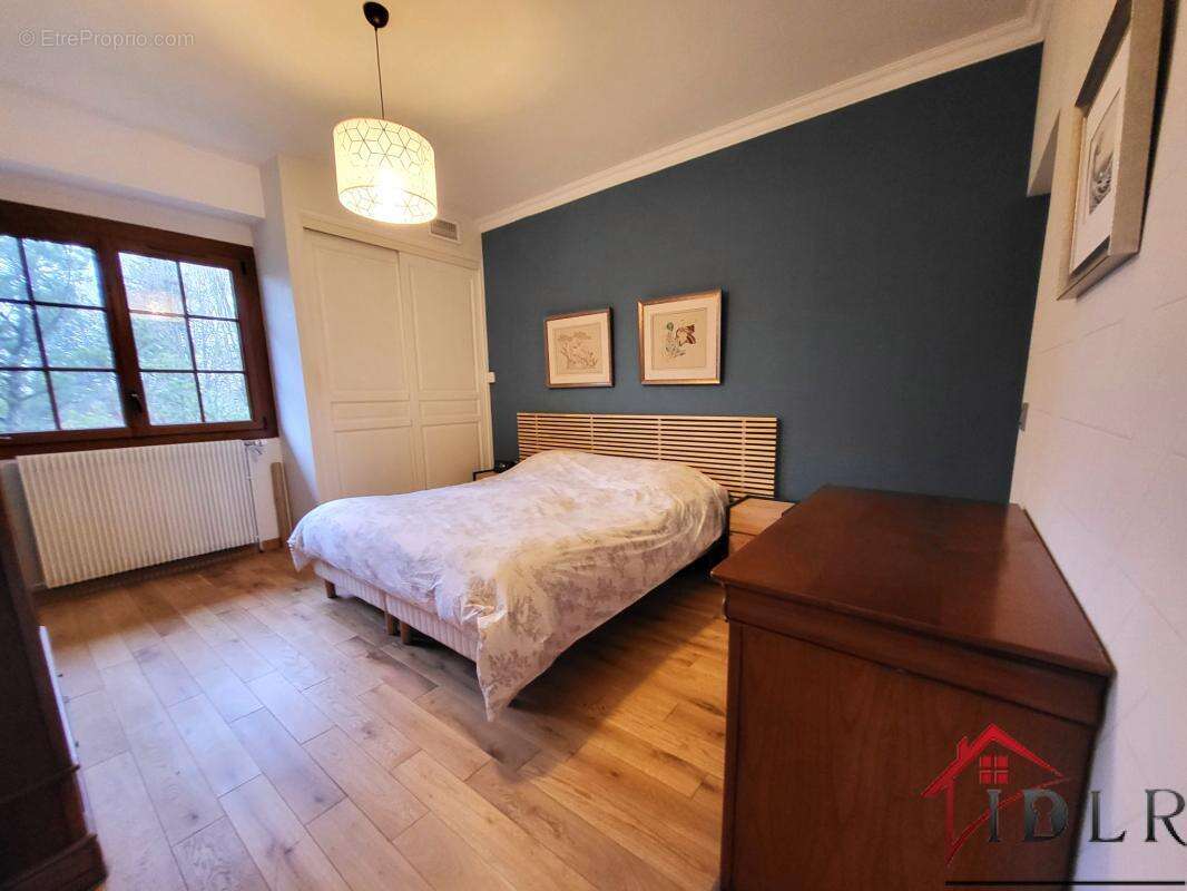 Maison à BRIE-COMTE-ROBERT