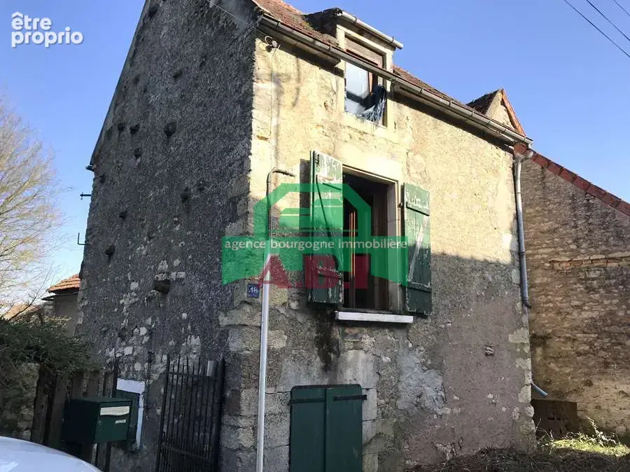 Maison à VARZY