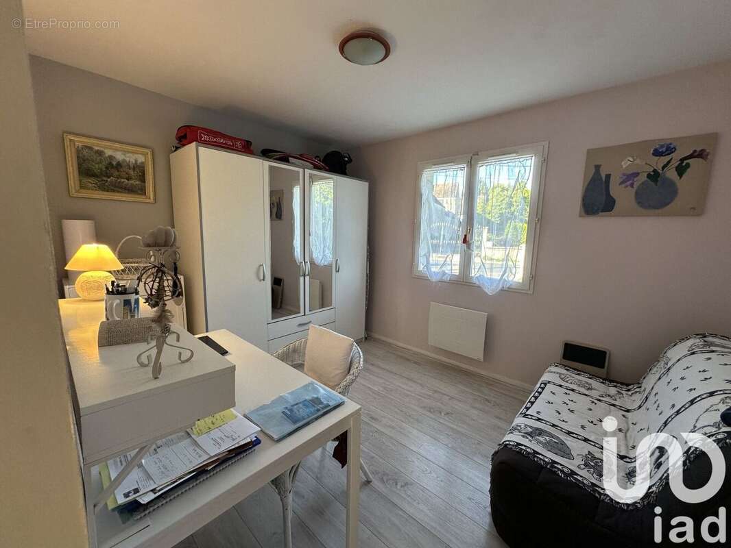 Photo 6 - Maison à SAVIGNY-LE-TEMPLE