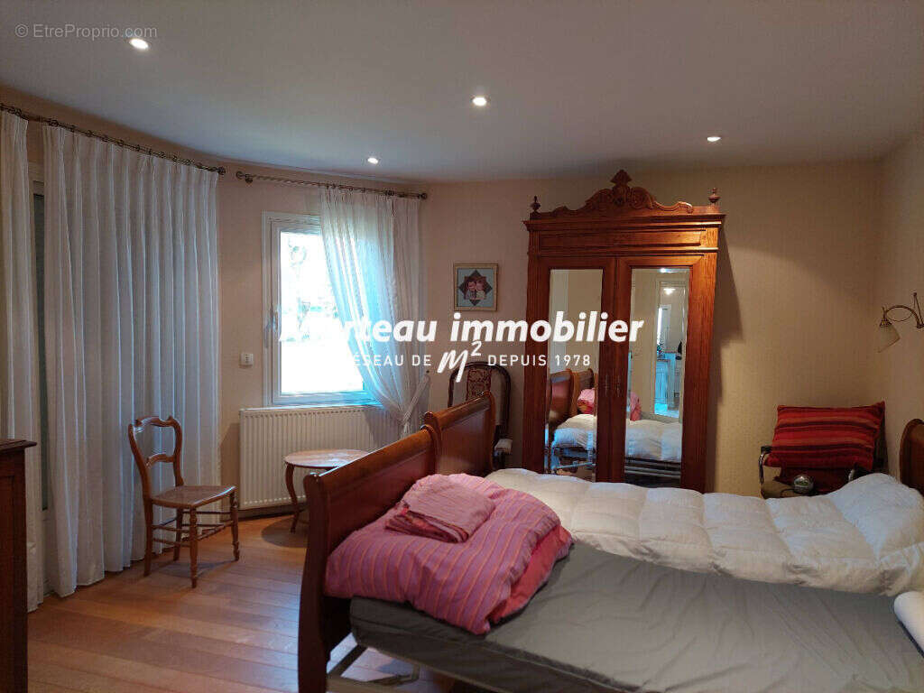 Maison à PRUILLE-LE-CHETIF