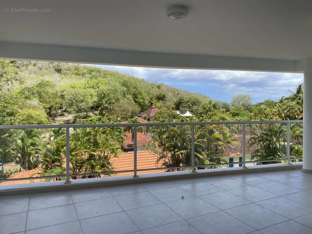 Appartement à LES TROIS-ILETS