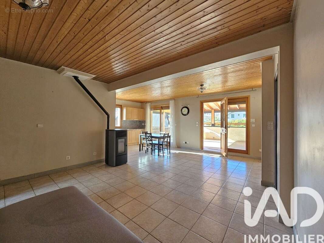 Photo 2 - Appartement à CHIGNIN