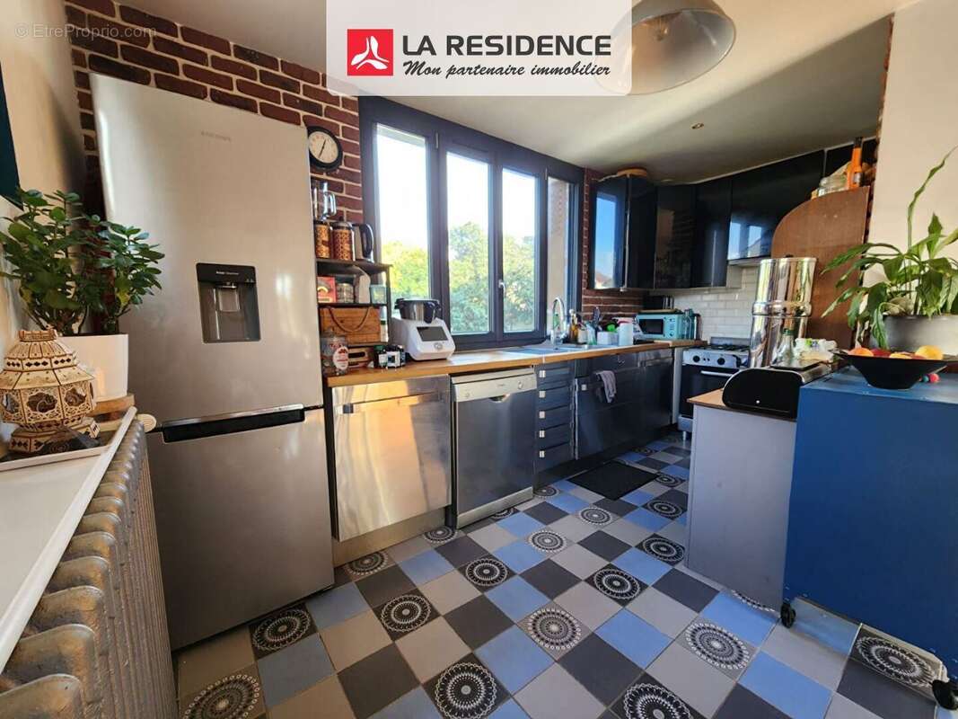 Maison 114 m² à Conflans-Sainte-Honorine  - photo 5