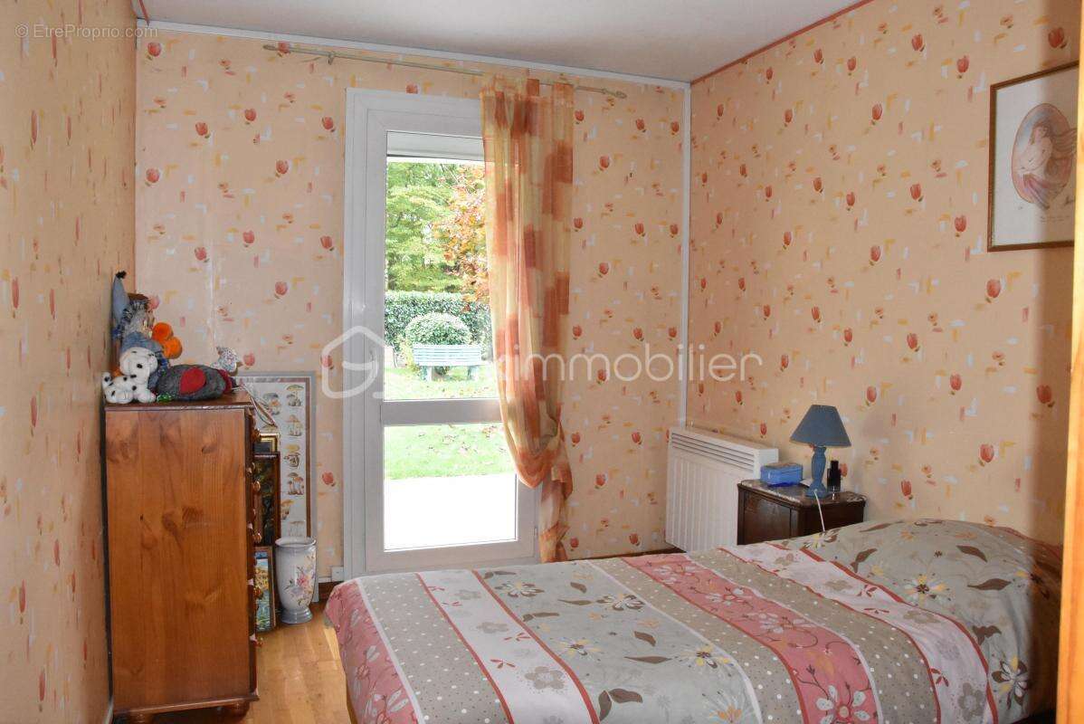 Maison à COURCOURONNES