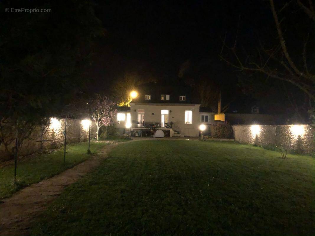 Maison à CHATEAUDUN