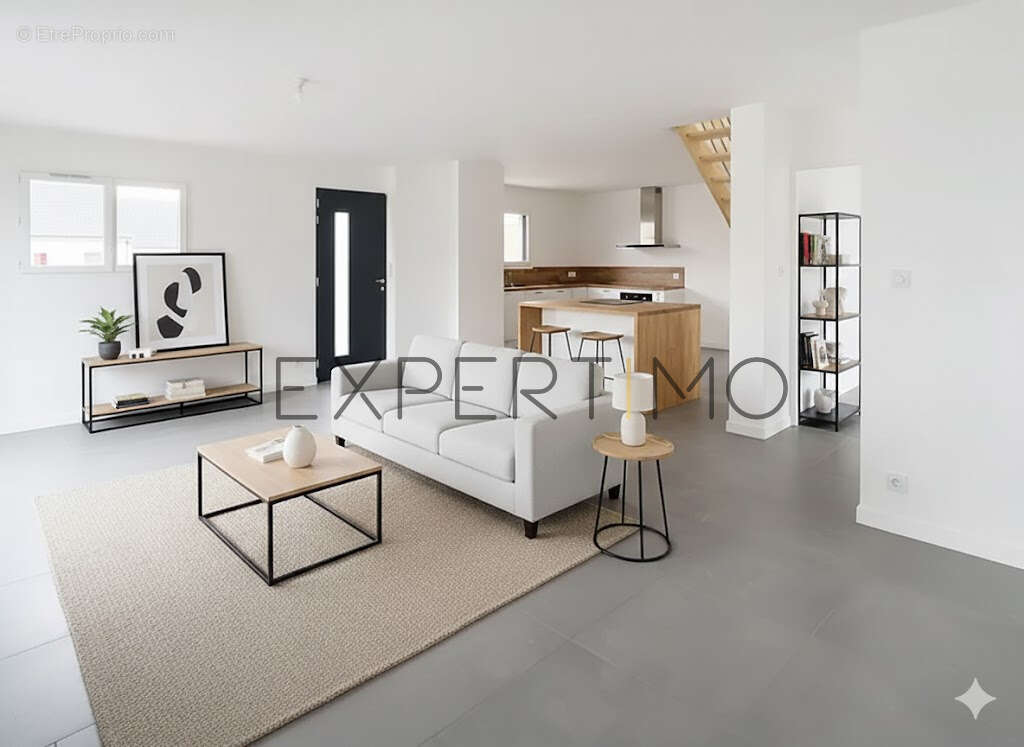 Maison à FONTAINE-ETOUPEFOUR