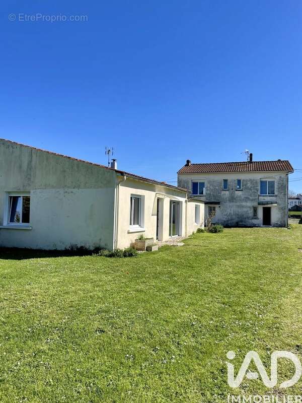 Photo 5 - Maison à SAINTES