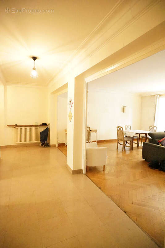 Appartement à LYON-6E