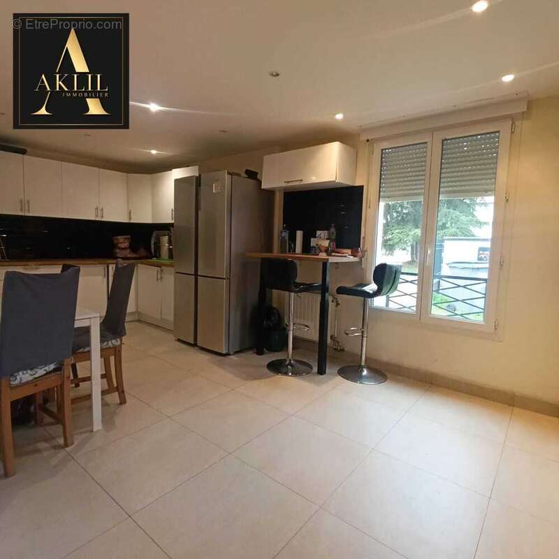 Maison 130 m² à Gennevilliers  - photo 5