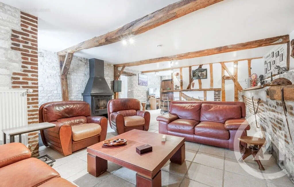 Maison 290 m² à Montigny-Les-Monts  - photo 6