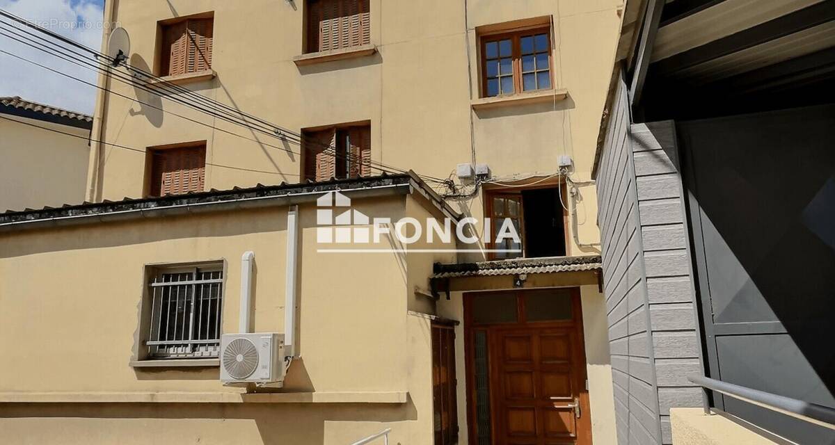 Appartement à ROUSSILLON