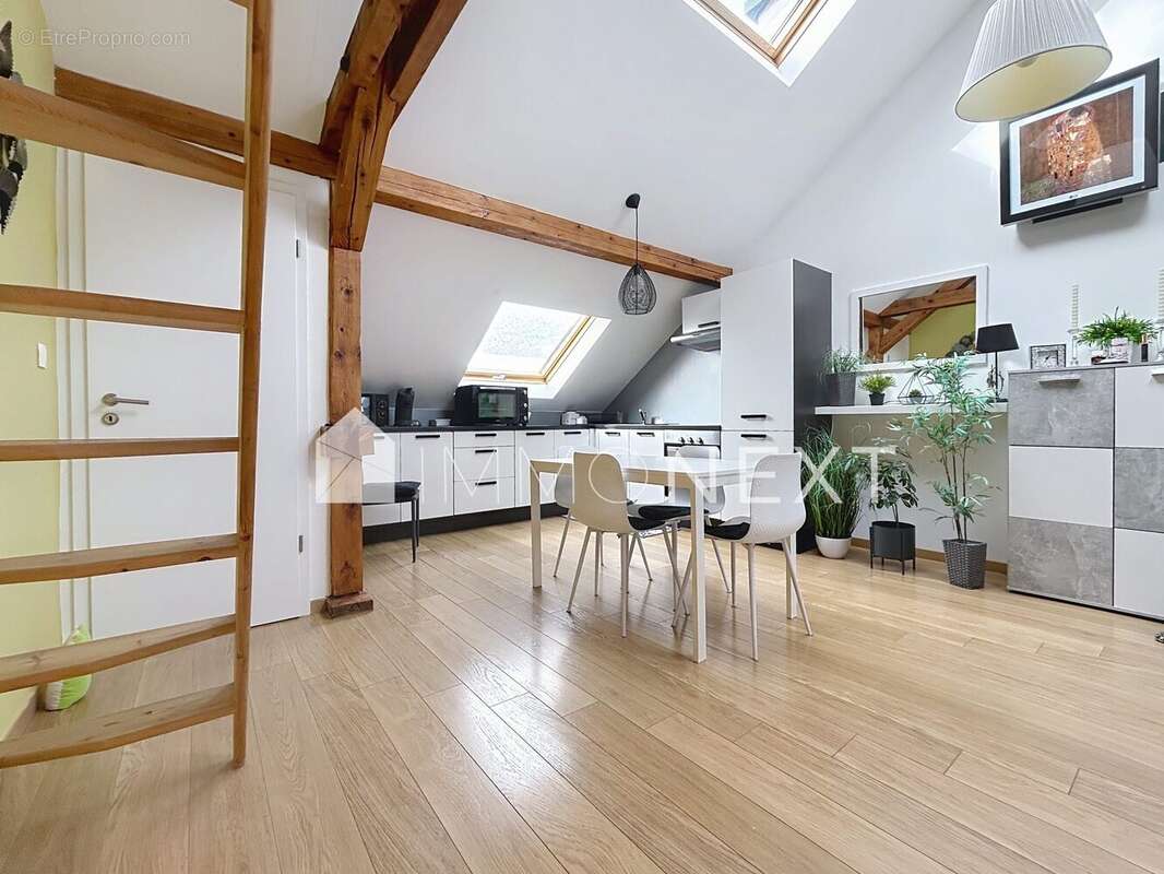 Appartement à AUMETZ