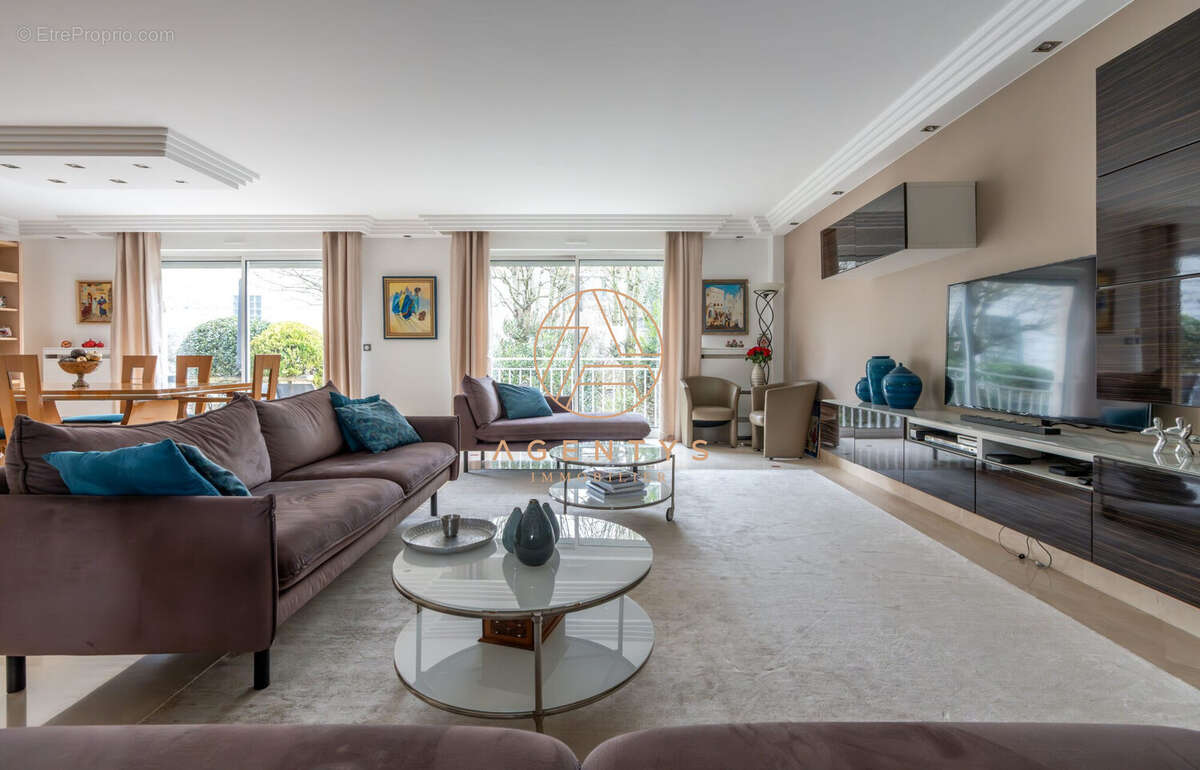 Maison à NOGENT-SUR-MARNE