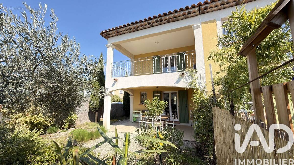 Photo 1 - Maison à PERTUIS