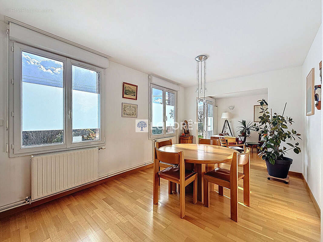 Maison à BOIS-GUILLAUME