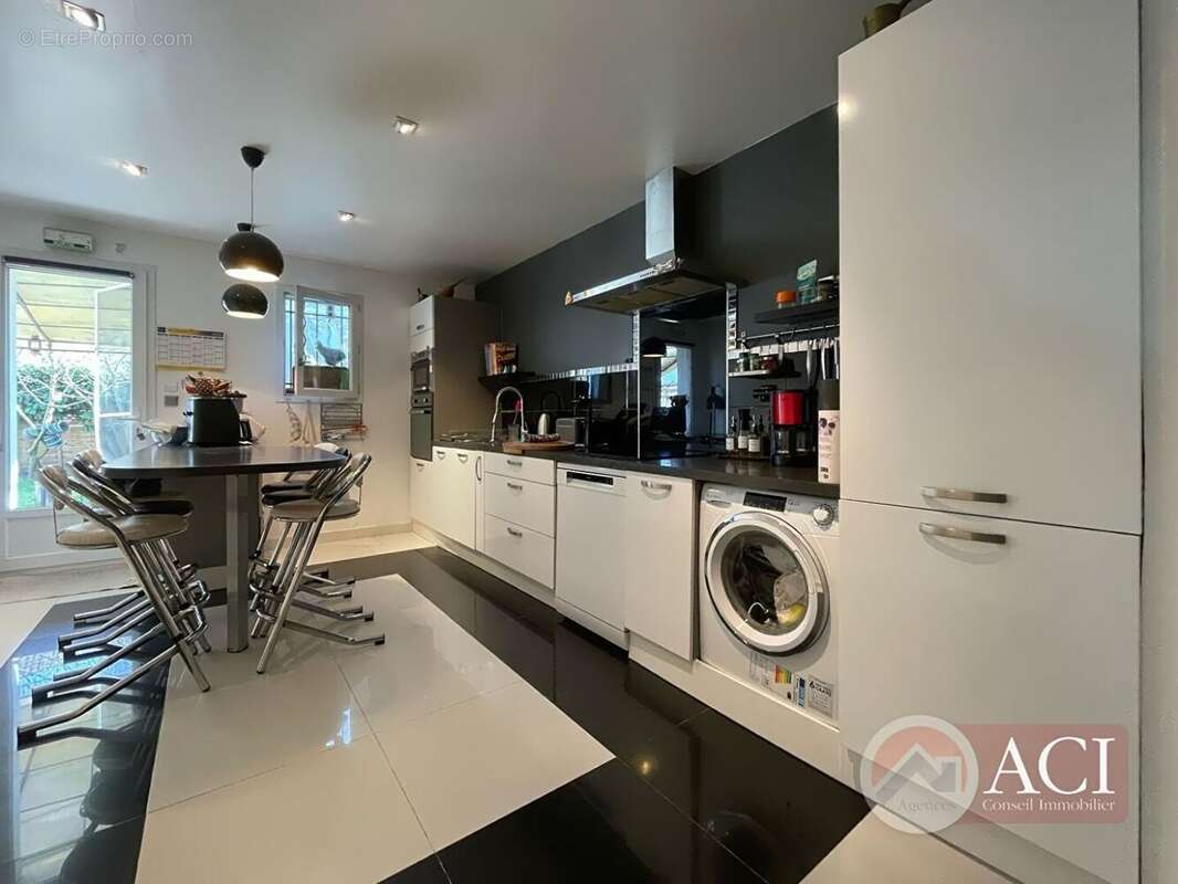 58240779b.jpg - Maison à MONTMAGNY