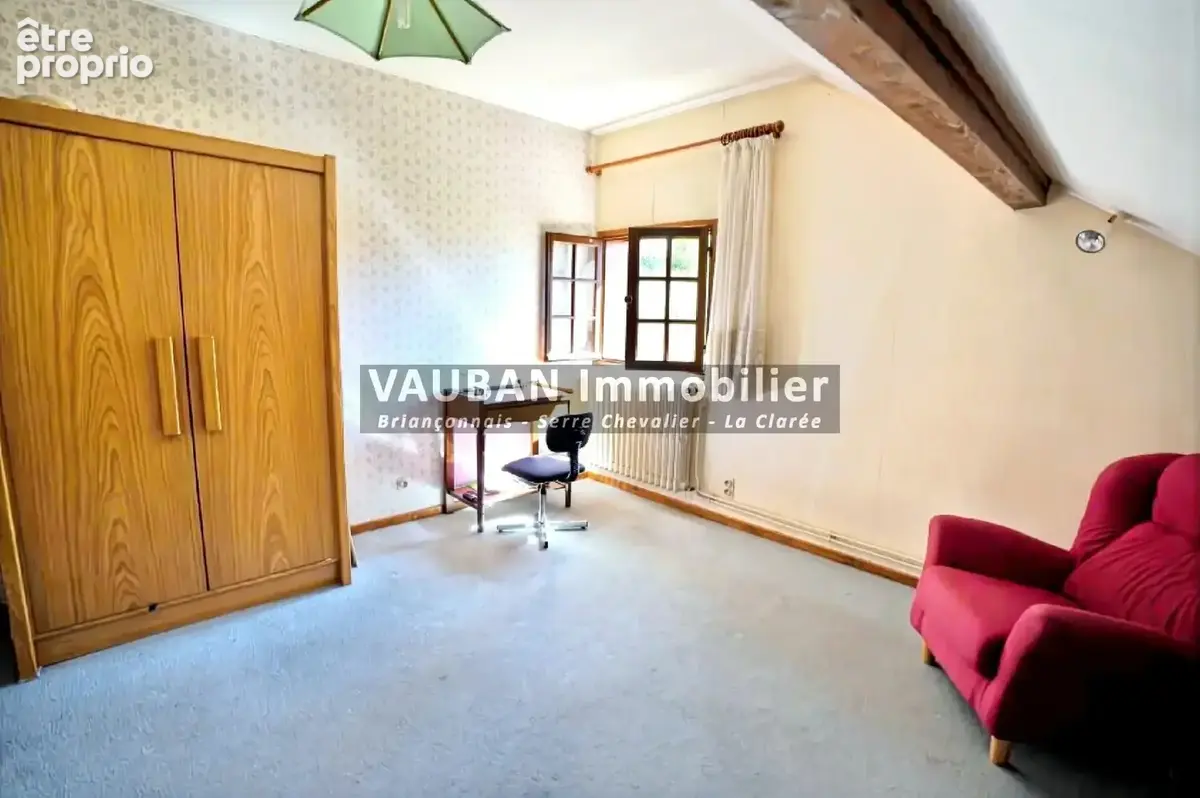 Maison traditionnelle avec vue panoramique et potentiel d’évolution - photo 12
