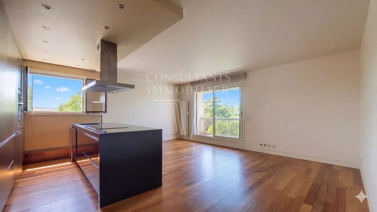 Appartement à BOULOGNE-BILLANCOURT