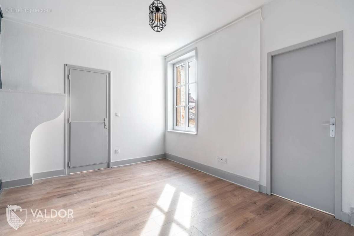 Appartement à VILLEFRANCHE-SUR-SAONE