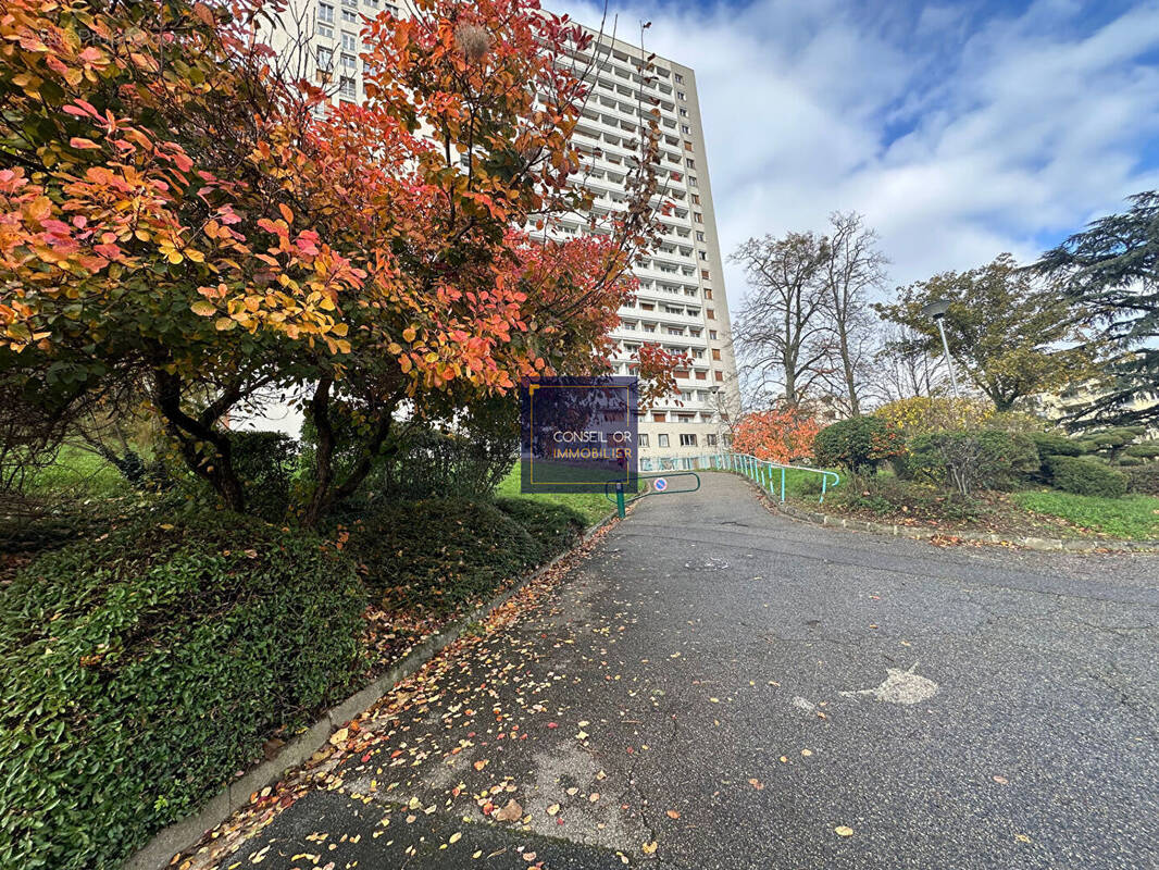 Appartement à LYON-5E