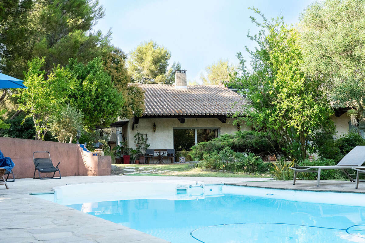 Maison à GIGNAC-LA-NERTHE