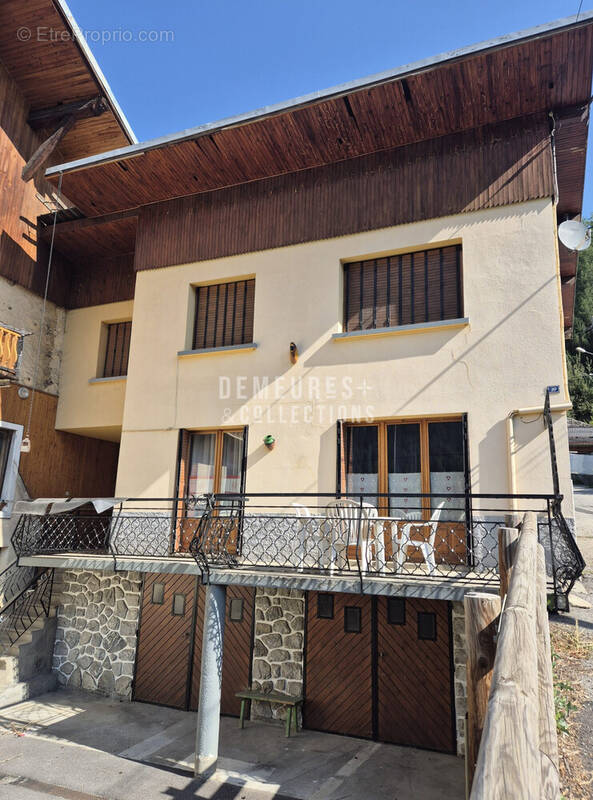 Maison 120 m² à Seez  - photo 1