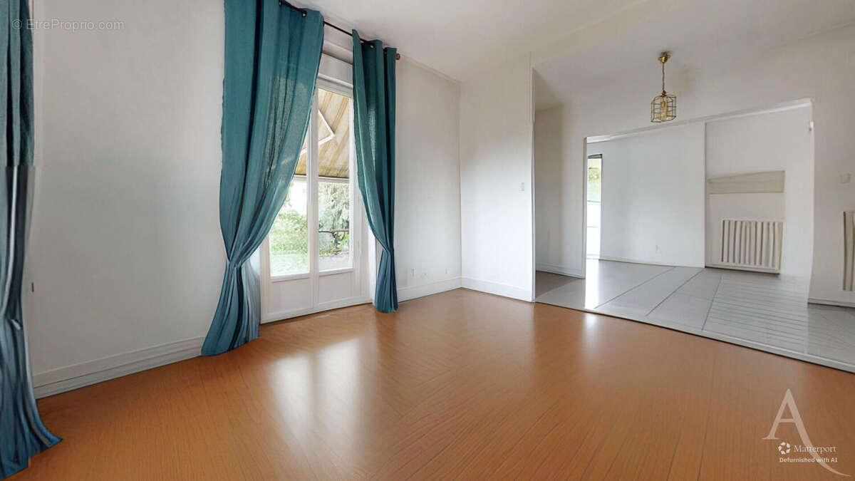 EXCLUSIVITE - Villa de charme des années 30 - 168 m²  - Jardin arboré, piscine, terrasses - Calme et élégance - photo 13