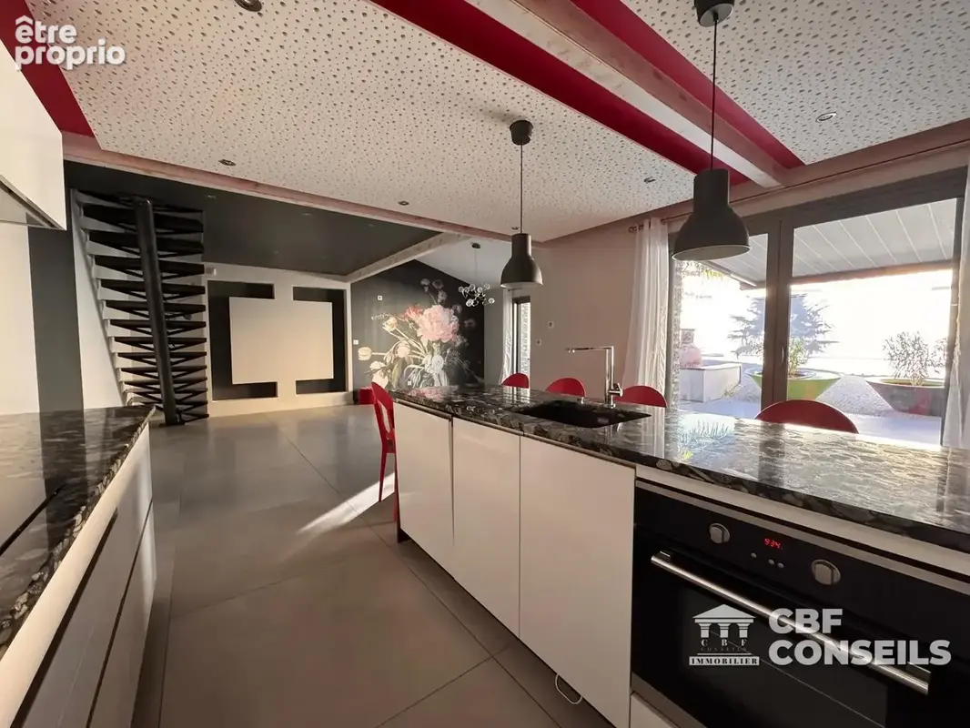 Maison 7 pièces 160 m² à vendre à Pont-Du-Chateau (63430) - photo 7
