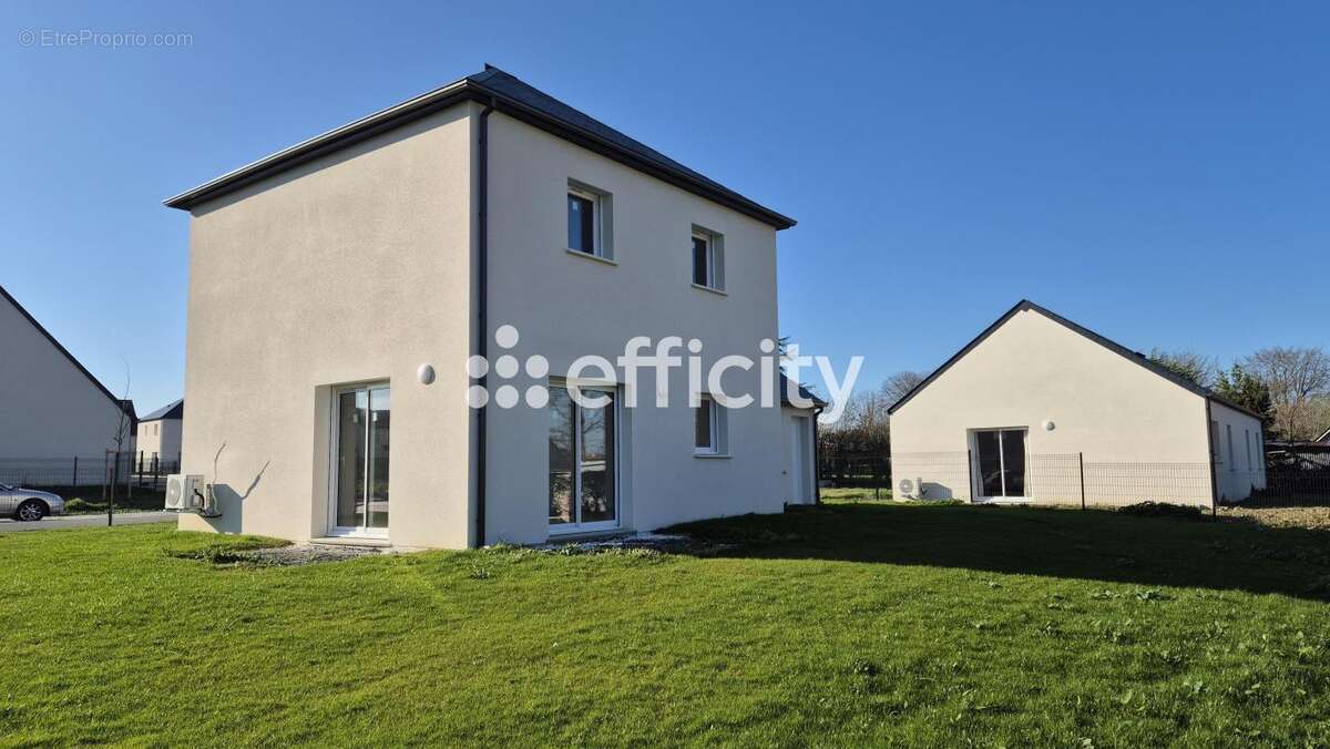 Maison à SOMMERVIEU