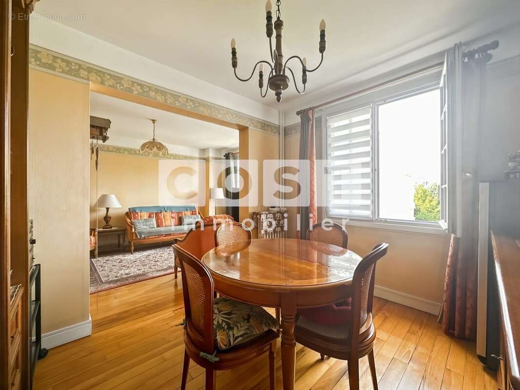 Appartement à BOIS-COLOMBES