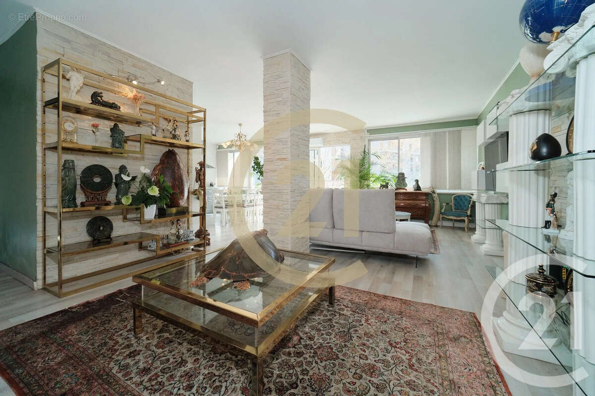 Appartement à LYON-8E