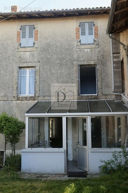 Maison à ROCHECHOUART