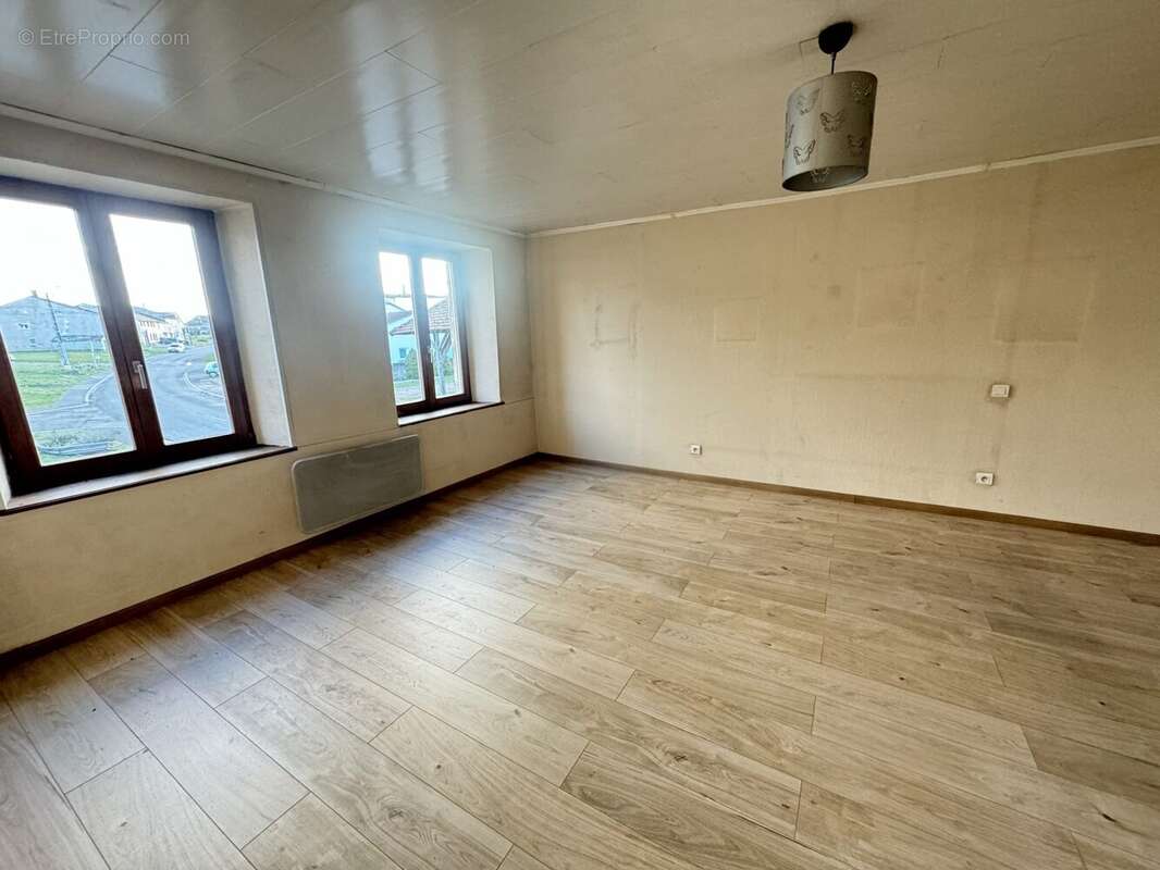 Maison à KERPRICH-AUX-BOIS