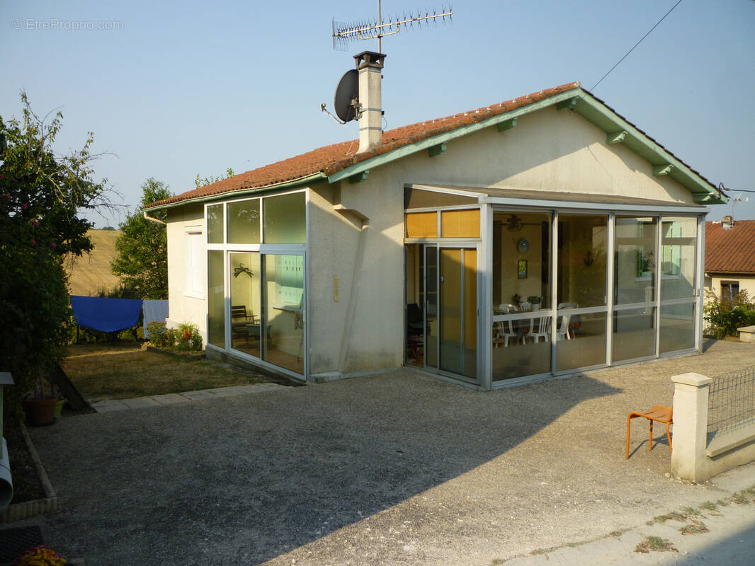 Maison à MONTAYRAL