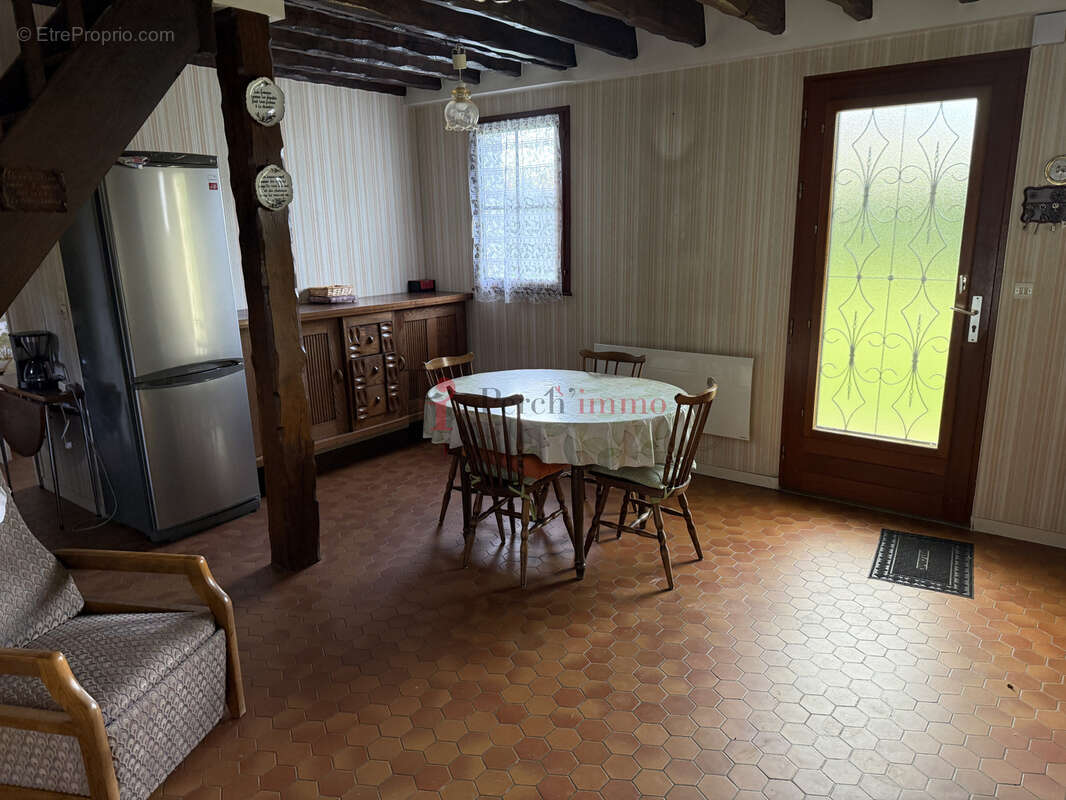 Maison à LA VENTROUZE
