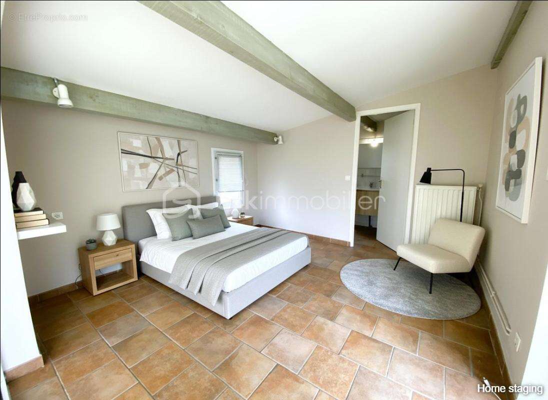 LACOSTE (84) - Maison de plain-pied avec piscine - Vue imprenable sur le Luberon  - Idéal famille ou investissement - photo 8