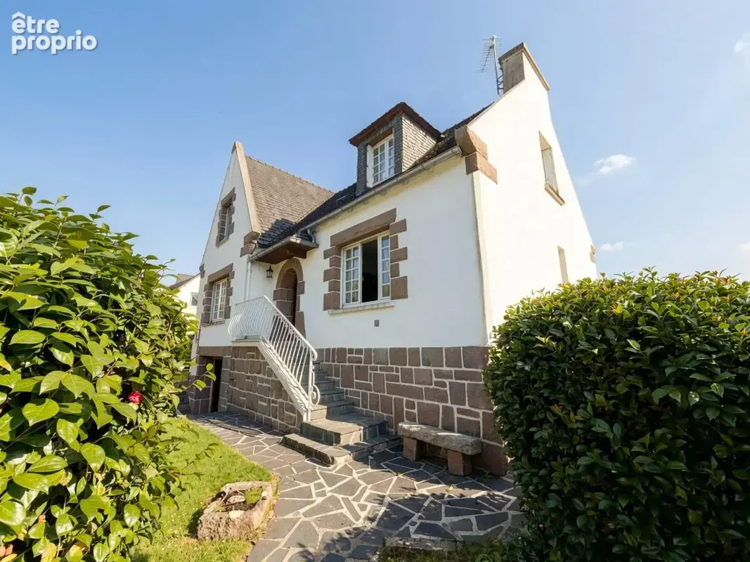 Maison à SAINT-MARTIN-DES-CHAMPS