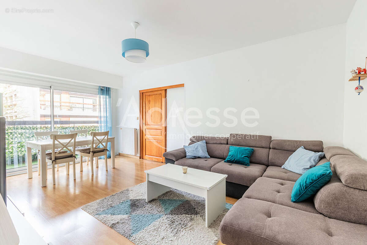 Appartement à ATHIS-MONS