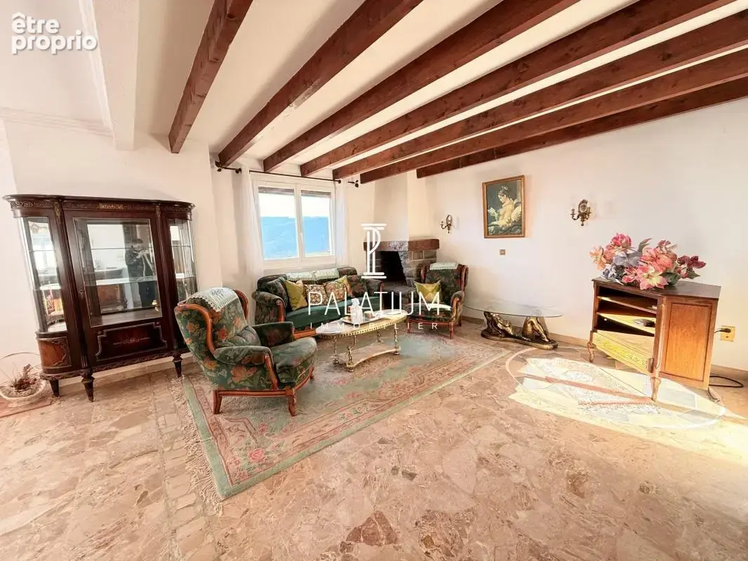 Maison bourgeoise avec vue imprenable - Quartier recherché de - photo 11