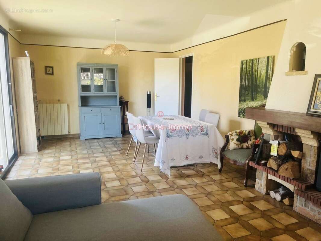 Maison à ESPERAZA