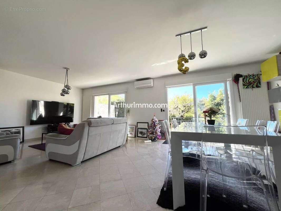 Maison à SUCY-EN-BRIE