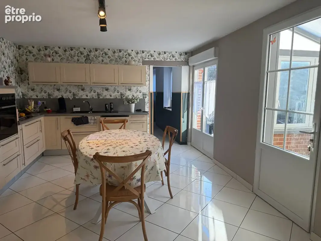 Maison Brunehamel 7 pièce(s) 174 m2 - photo 17