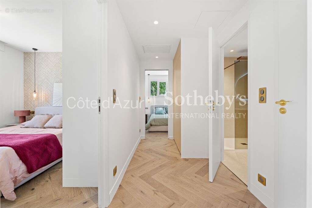 Appartement à BEAULIEU-SUR-MER