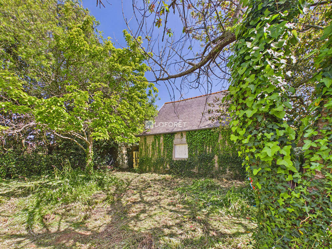 Maison à POULDREUZIC