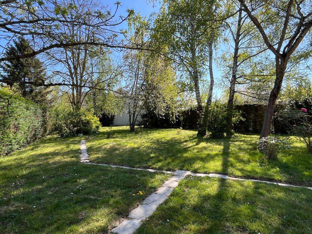 Maison à SAINT-DENIS-EN-VAL