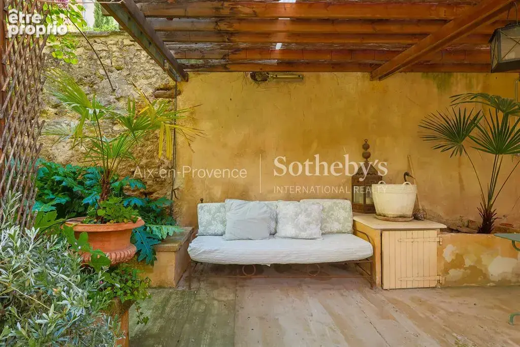 Appartement d'exception avec piscine et jardin au coeur du quartier Mazarin - photo 9